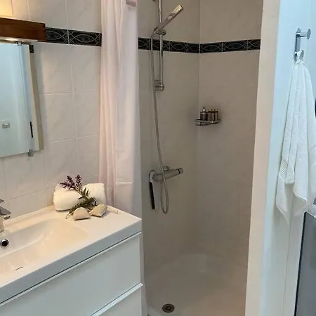 Neuve Romantique Holiday home