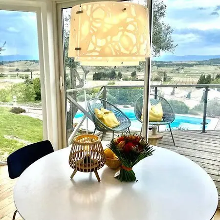 Holiday home Neuve Romantique *